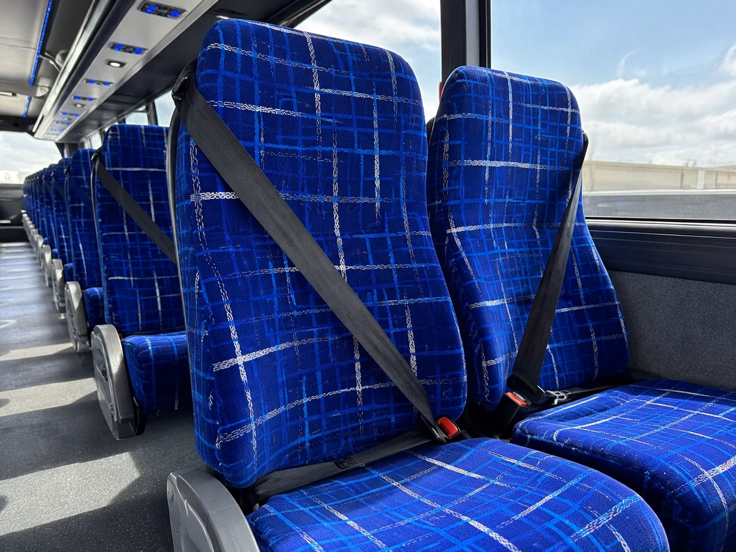 charter bus rentals for large billings wedding parties